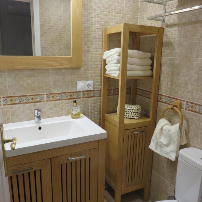 Seaside View Apartment Estepona Exterior photo